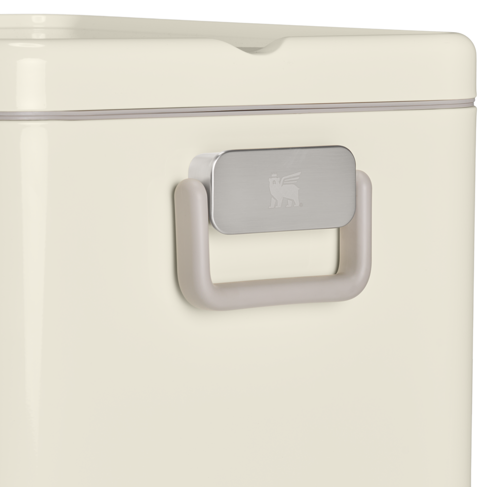 Stanley 1913 The Stanley Lifted Spirits™ Steel Cooler 55 QT in Cream Gloss
