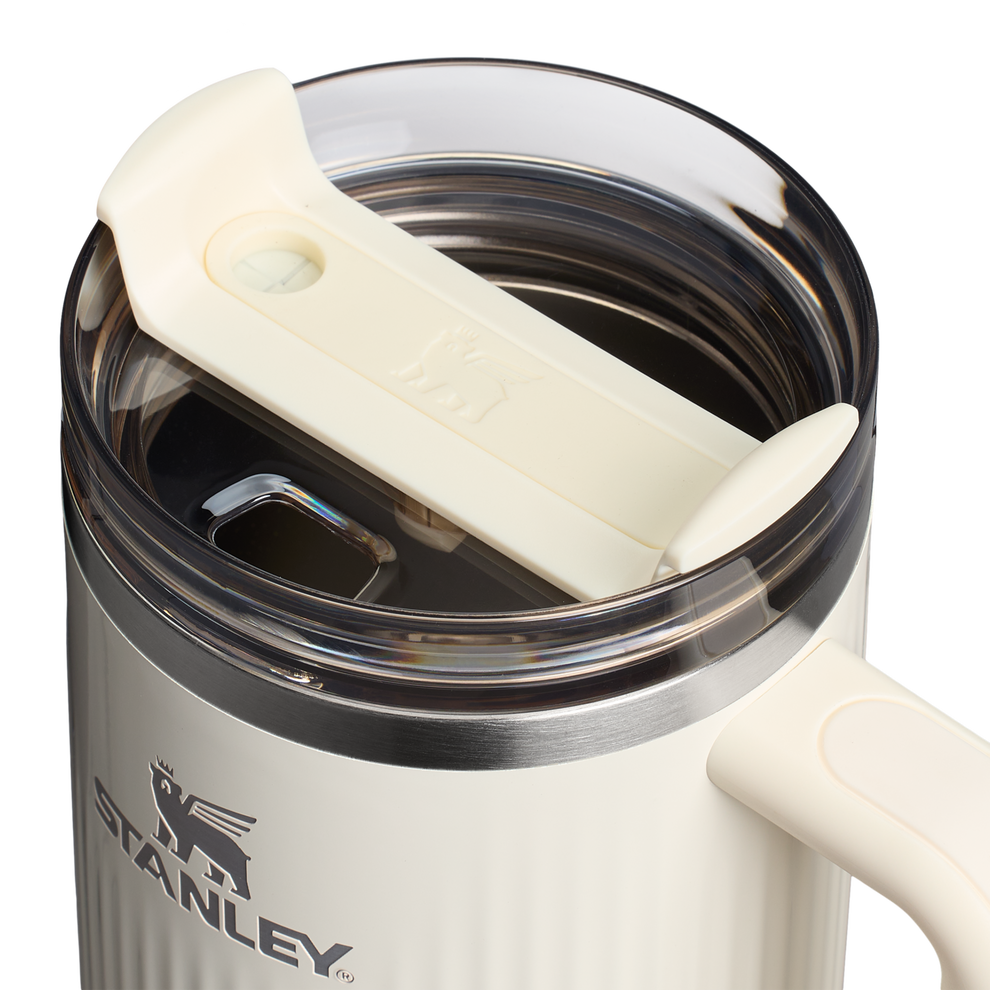Stanley 1913 The Quencher® H2.0 Fluted Tumbler  40 OZ in Cream Gloss