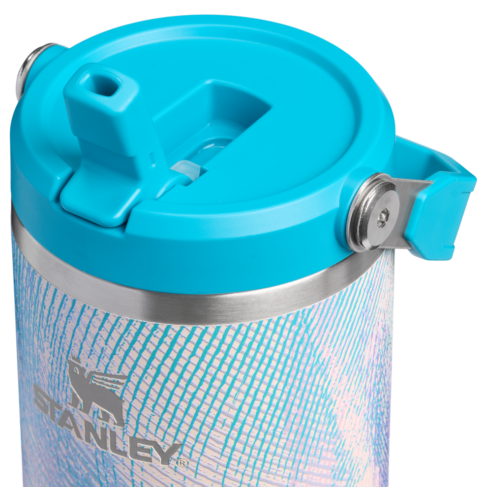 Stanley 1913 The IceFlow™ Flip Straw Tumbler 30 OZ in Sea Glass Plume
