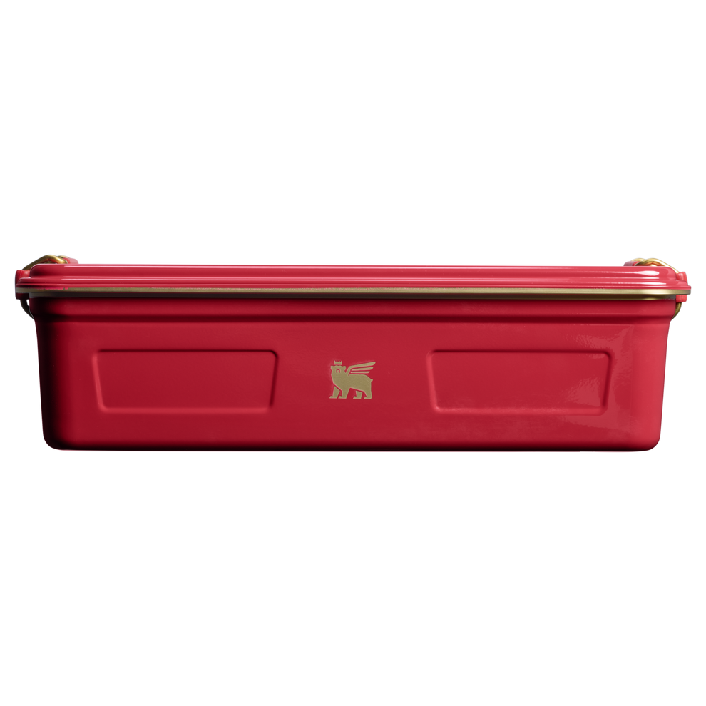 Stanley 1913 The Cheers & Cheer Classic Legendary Useful Box 4.3 QT in Holly Berry Gloss