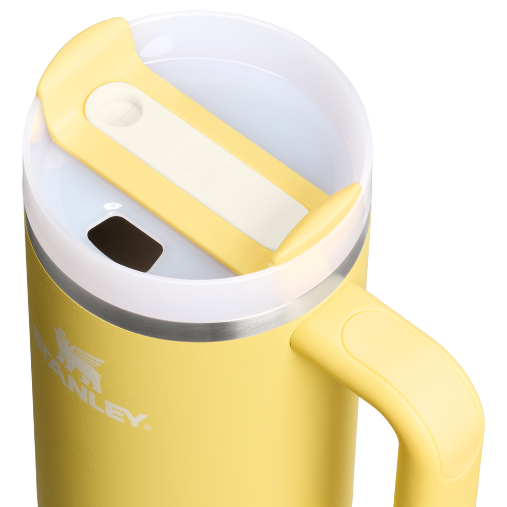 Stanley 1913 The Quencher H2.0 Flowstate™ Tumbler 30 OZ in Daffodil